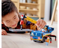 LEGO City 60324 Żuraw samochodowy - 1032216 - zdjęcie 3